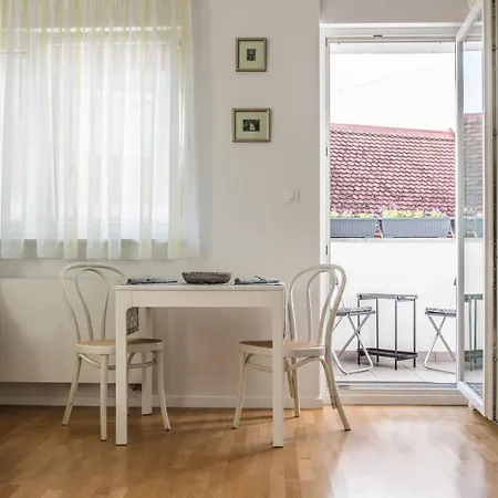 Apartman Bebe Zagabria Esterno foto